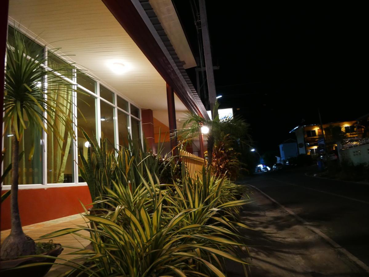 Khong Chiam 2 Hotel المظهر الخارجي الصورة